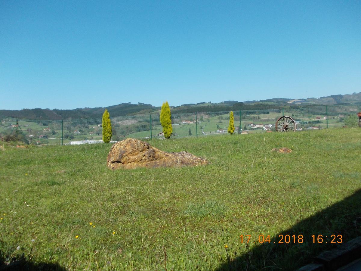 Casa Rural Miamendi Larrabetzu ภายนอก รูปภาพ